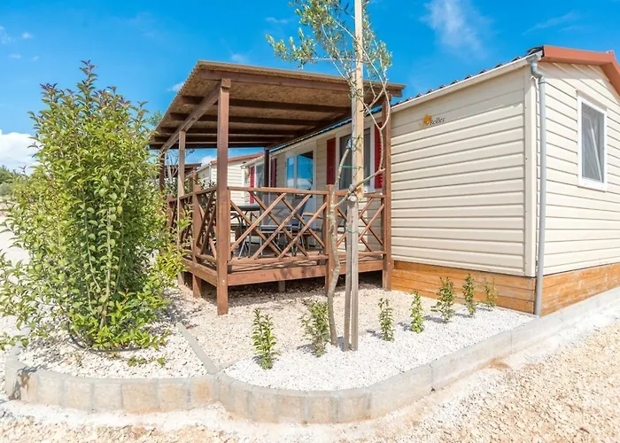 公寓 Drage 17819b *